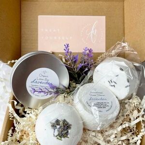 Mini Lavender Bath & Body Gift Set